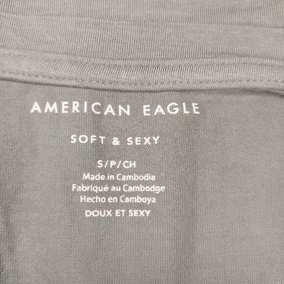 NWT Woman's American Eagle Soft & Sexy Gray Top - Picture 11 of 11